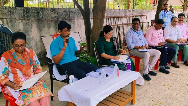 LS Counting Day Meeting regarding counting of votes responsibility given to concerned officials LS Counting Day Meeting regarding counting of votes responsibility given to concerned officials