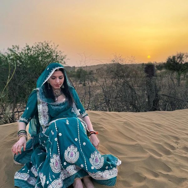 Ias pari Bishnoi Desi Look