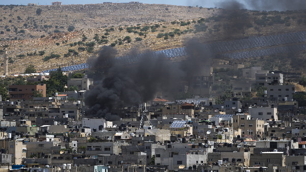 Israeli army announces tactical pause