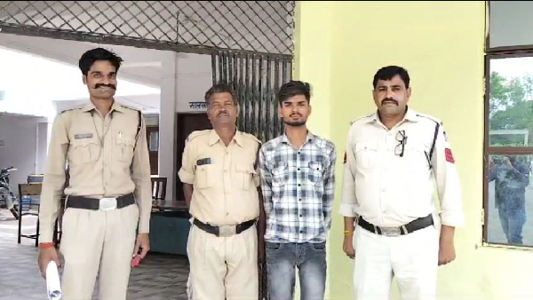 maihar delivery boy liquor smuggling