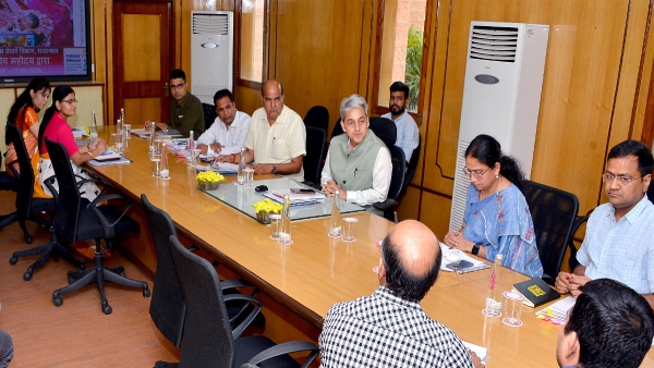 rajasthan-government-will-give-mobiles-and-tablets-to-anganwadi-workers-will-monitor-the-centers rajasthan-government-will-give-mobiles-and-tablets-to-anganwadi-workers-will-monitor-the-centers