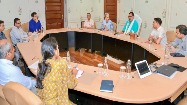 international-yoga-day-on-21st-june-chief-minister-bhajan-lal-held-a-meeting-in-rajasthan