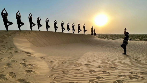 konark-corps-soldiers-celebrated-yoga-day-at-military-stations-in-rajasthan konark-corps-soldiers-celebrated-yoga-day-at-military-stations-in-rajasthan