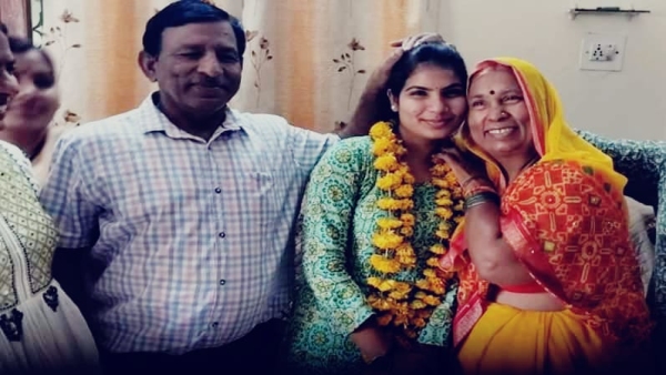 Ankita Patkar daughter of post office agent in Raisen topped MPPSC know how to prepare Ankita Patkar daughter of post office agent in Raisen topped MPPSC know how to prepare