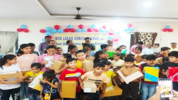 Put a box save the sparrow Durgesh Keshwani told children how to conserve the sparrow