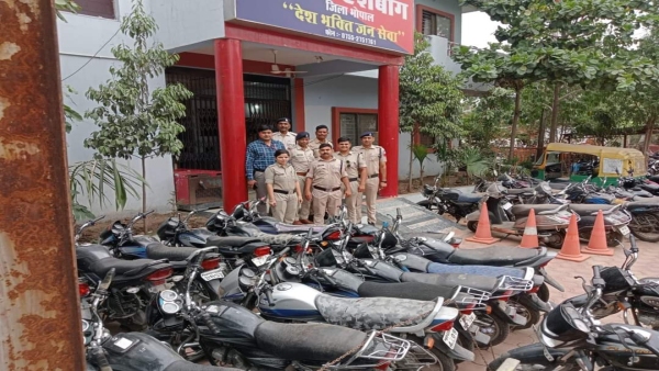Aishbagh police station caught a clever vehicle thief from Raisen Silwani 18 bikes recovered