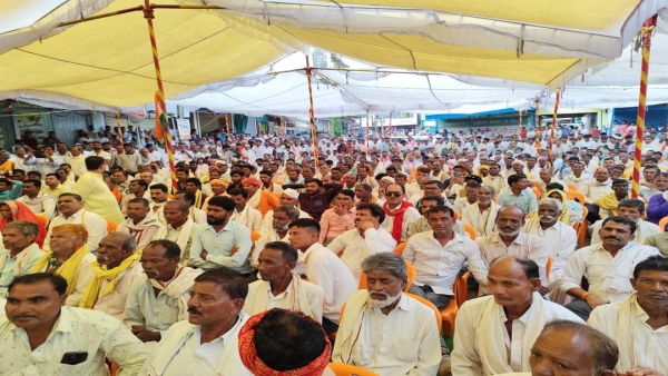 Congress candidate Dheeran Shah from Amarwada Assembly submitted nomination form Jitu Patwari
