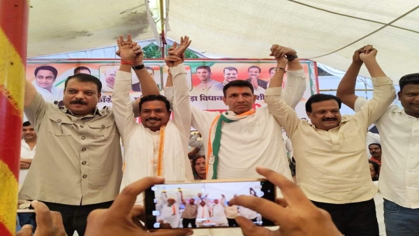 Congress candidate Dheeran Shah from Amarwada Assembly submitted nomination form Jitu Patwari