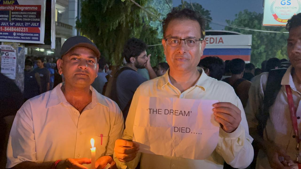 दिल्ली में छात्रों का प्रदर्शन हो रहा तेज