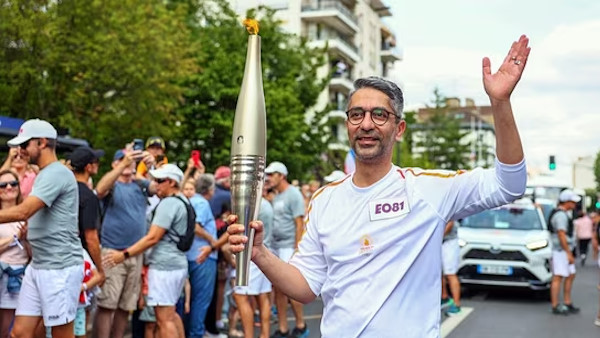 Abhinav Bindra in Paris Abhinav Bindra in Paris