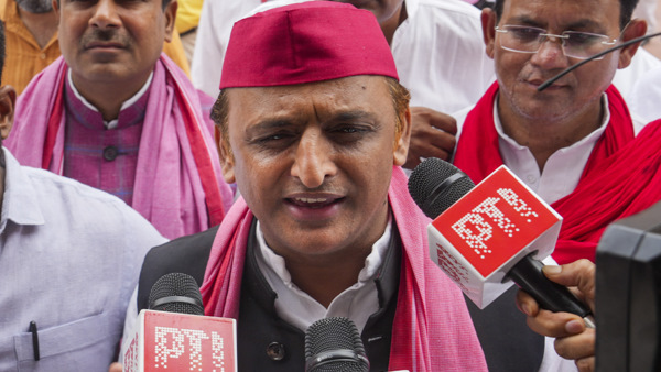 Akhilesh Yadav over nepotism Akhilesh Yadav over nepotism