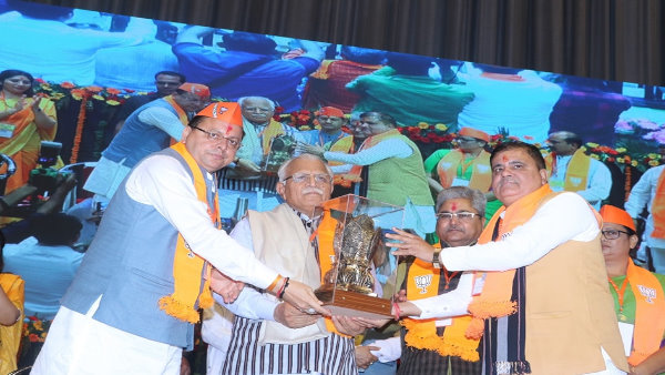BJP prepared special plan resolve victory civic body panchayat and Kedarnath what say about defeat
