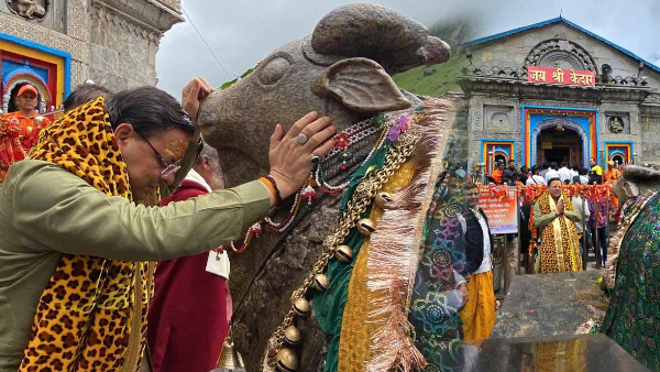 CM pushkar Dhami reached Kedarnath Dham stock reconstruction works after puja sought suggestions