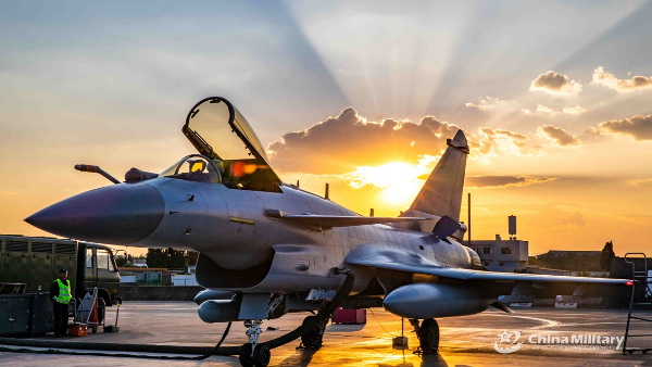 F-16 Eurofighter