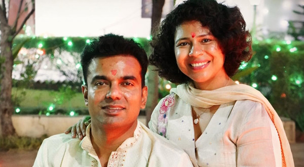 IAS durga Shakti Nagpal Husband Name