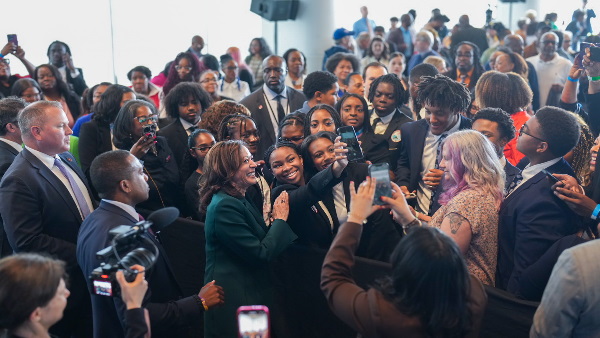 kamala harris vs donald trump