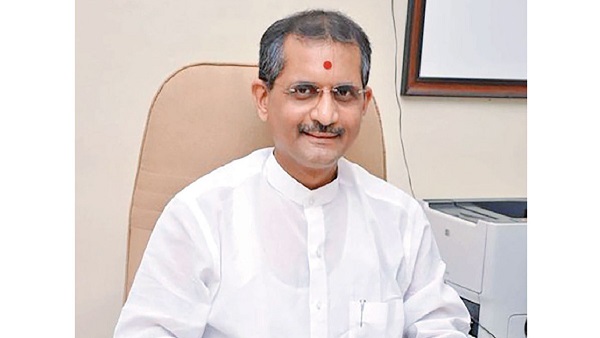 who is Manoj Soni