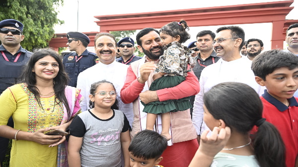 cm saini