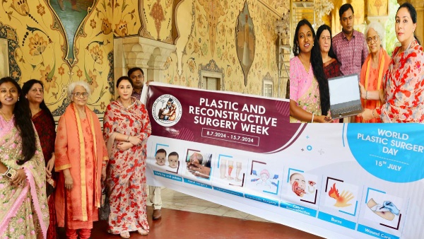 world-plastic-surgery-day-today-deputy-chief-minister-diya-kumari-praised-dr-malti