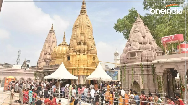 thousands-of-devotees-visited-baba-in-kashi-on-the-first-monday-of-sawan