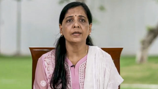 Sunita Kejriwal serious allegations Sunita Kejriwal serious allegations