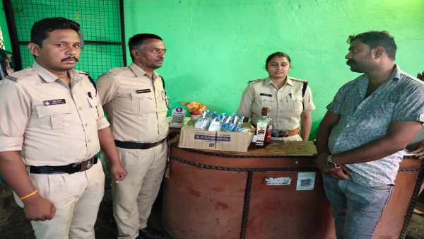 At night the excise police took action against hotels and restaurants serving liquor without license At night the excise police took action against hotels and restaurants serving liquor without license
