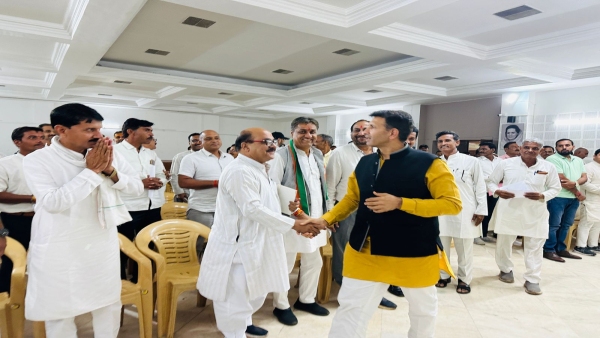Jitu Patwari met officials from 5 districts of Bhopal division to strengthen Congress