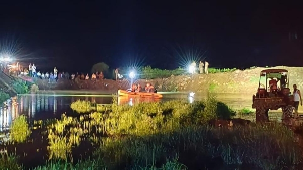 Three children drowned in the pond in Berasia search for two continues