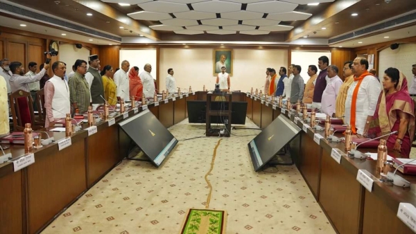 Insurance scheme for Anganwadi assistants cheap gas cylinders to dear sisters