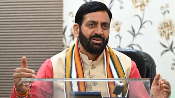 Haryana Cm Nayab Singh Saini s residence becomes public court CM discusses over tea