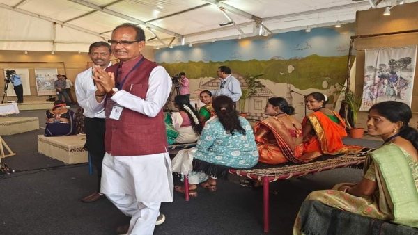 Agriculture Minister Shivraj Singh Chauhan sipped tea at Sandghat people said - I miss you uncle