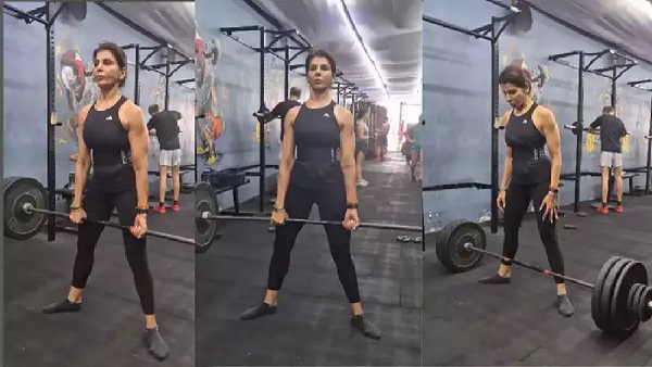 anita raj anita raj