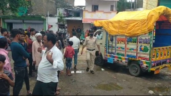 A woman s body was found in three pieces in Guna A woman s body was found in three pieces in Guna