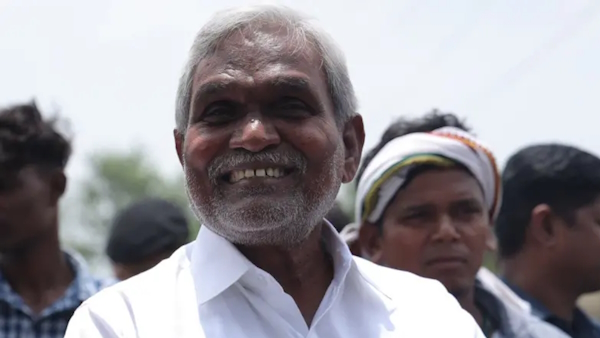 Champai Soren reached Delhi again BJP says the way for talks with him is open