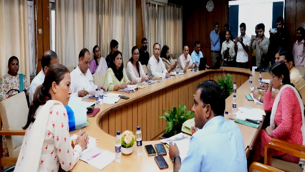 Uttarakhand news Anganwadi centers will developed like cr che model facilities like day boarding