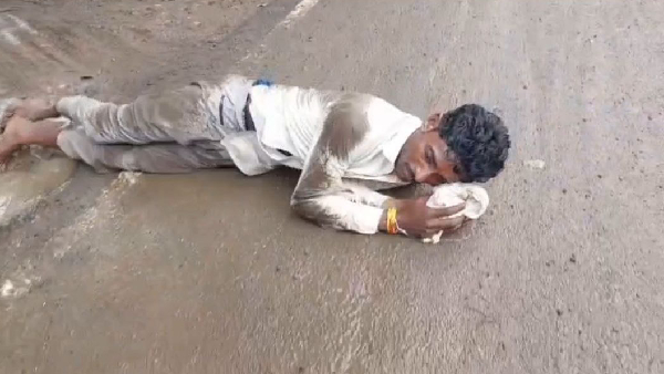 Farmers rolling in the mud at the Collectorate Farmers rolling in the mud at the Collectorate