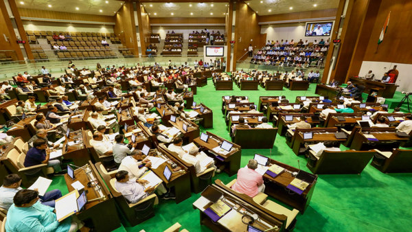 Gujarat Assembly approves bill