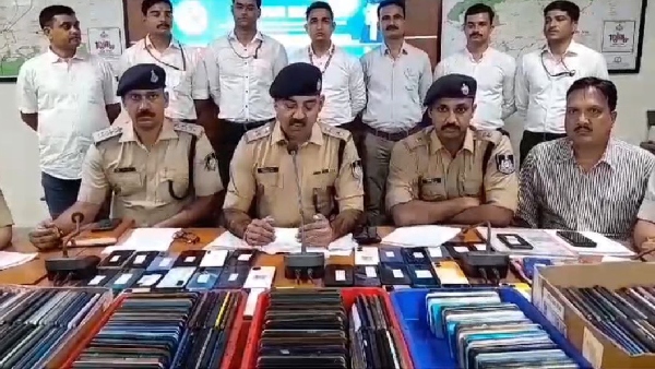 gwalior stolen mobile back