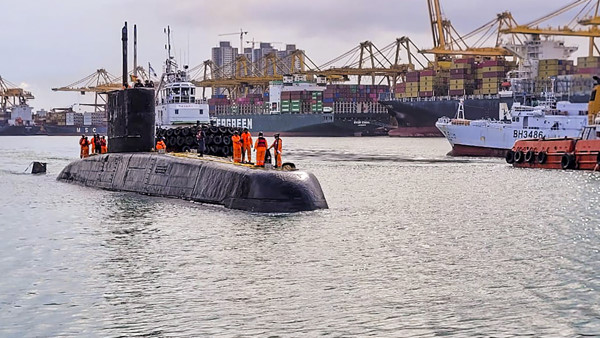 INS Shalki in Sri Lanka