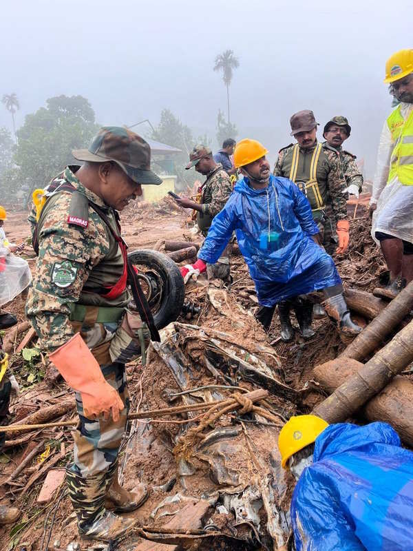 Kerala Wayanad landslide hindi