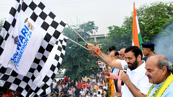 nayab saini