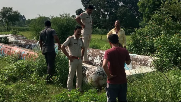 sister lover brother murdered in Satna