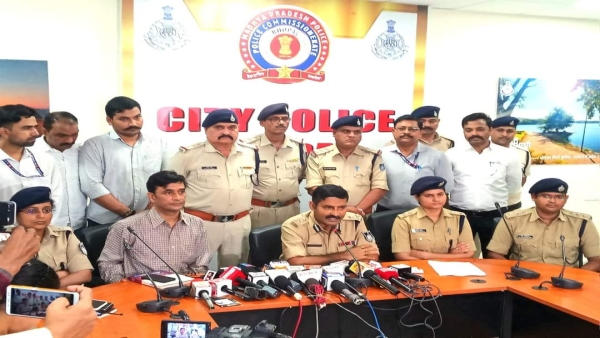 4 friends who robbed marble businessman s son Raza arrested Habibganj police reveals