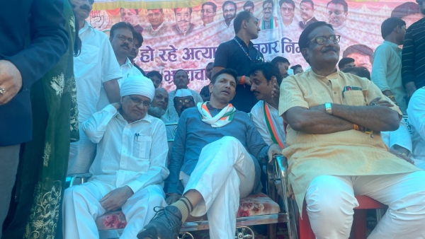 Congress MLA Phool Singh Baraiya controversial statement Thanedar and Jitu Patawari video viral