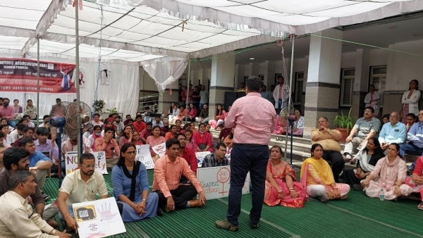 Junior doctors end strike after High Court order in Madhya Pradesh