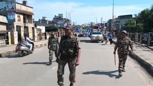 Bharat Bandh on SC ST reservation has mixed effect in MP schools closed in Gwalior open in Bhopal-Indore