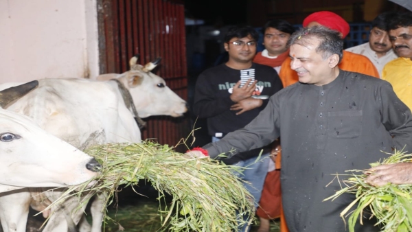 Sunderkand and Bhandara organized on the death anniversary of Nirmal Kumar Keswani