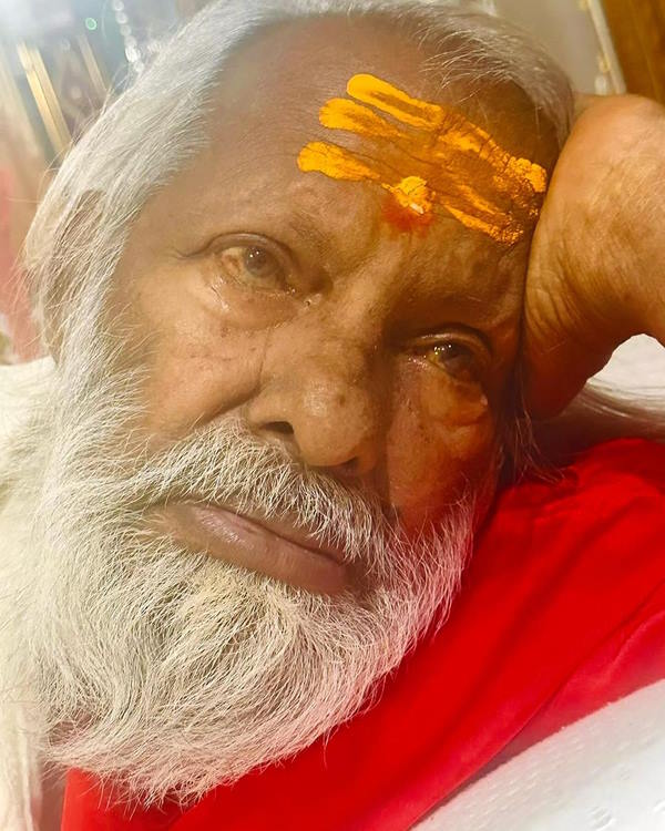 Mahamandleshwar of Juna Akhara Mahamandleshwar of Juna Akhara