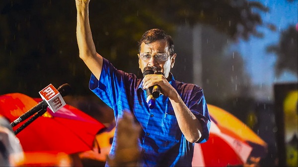 Arvind Kejriwal to resign