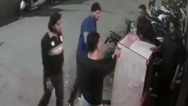 Delhi Night Club Firing